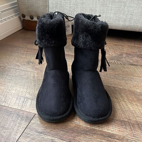 Little Girls Sz 11 Arizona Anna Flat Heel Winter Boots Black NWT 🏷 - Picture 7 of 10